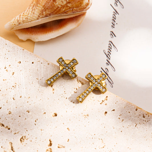 Boucles d'oreilles clous motif croix en strass