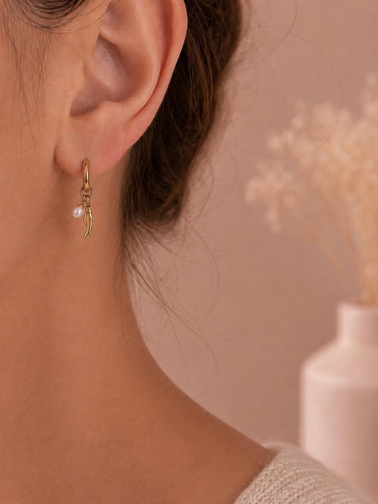 Boucles d'oreilles créoles poisson et perle