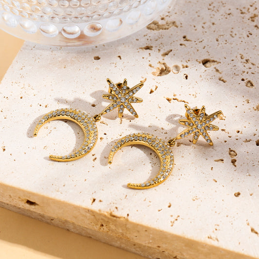 Boucles d'oreilles pendante étoile et lune strassée