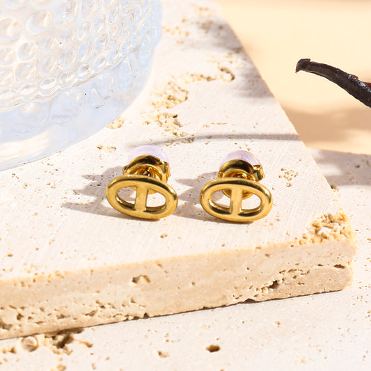 Boucles d'oreilles puces motif ovale style moderne