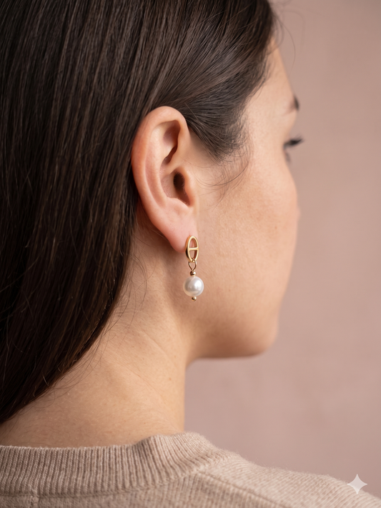 Boucles d'oreilles dorées maille marine et perle pendante