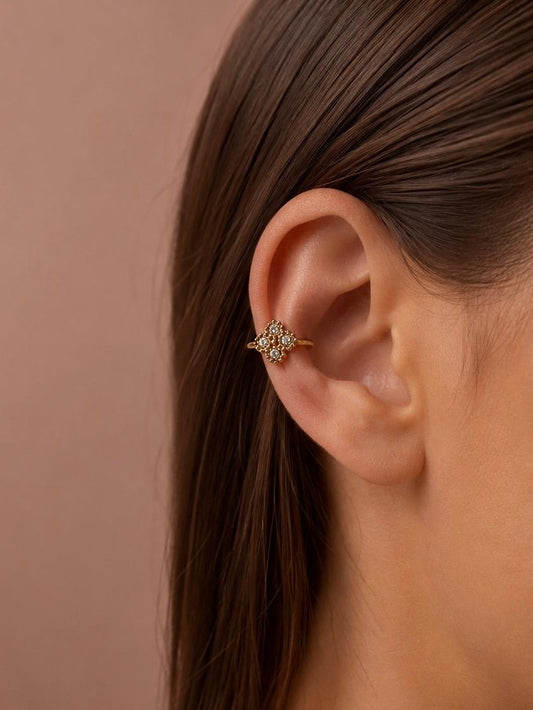 Bague d'oreille trèfle serti