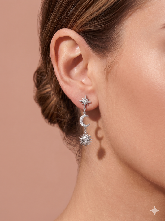 Boucles d'oreilles pendantes lune strassée et soleil