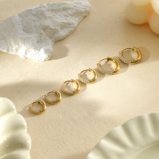 Lot de 3 paires de créoles demi-pavées de strass