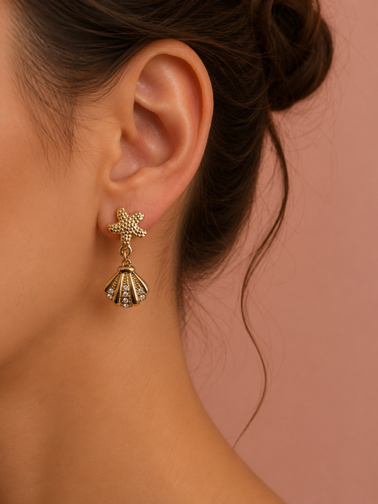 Boucles d'oreilles étoile de mer et coquillage strassé