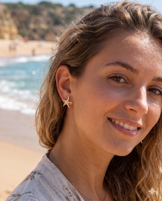 Boucles d'oreilles étoile de mer strassée et dansante