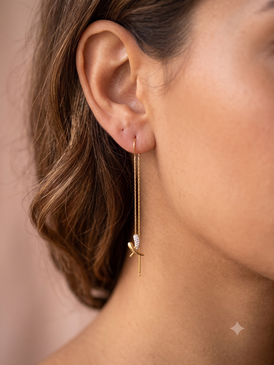 Boucles d'oreilles pendantes à enfiler croix strassée