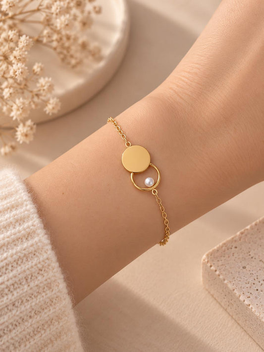 Bracelet doré chaîne avec plaque et rond perle