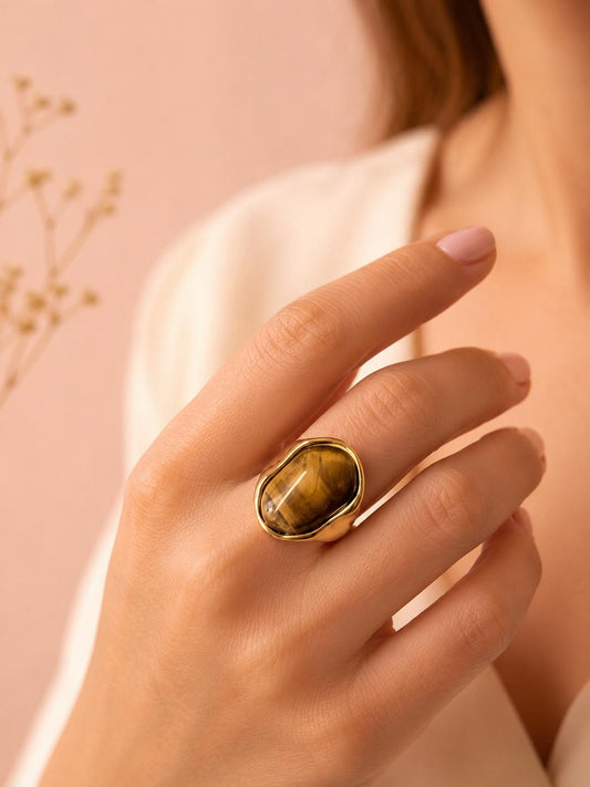 Bague épaisse ovale pierre œil de tigre