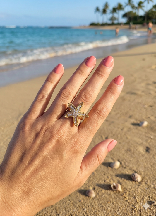 Bague ajustable étoile de mer sertie de strass