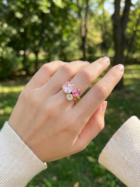 Bague ajustable ornée de strass et cristal clair