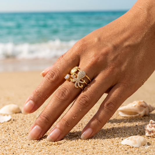 Bague ajustable poulpe strassé et coquillage
