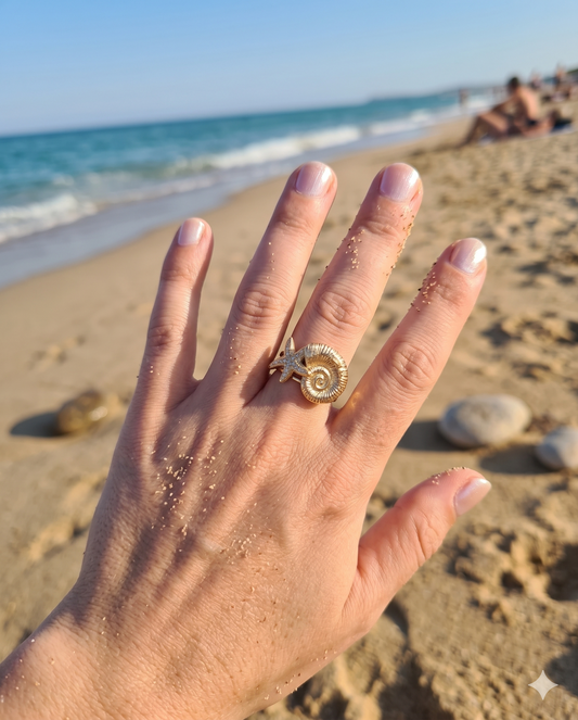 Bague ajustable étoile de mer sertie et coquillage