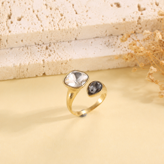 Bague ajustable deux pierres serties