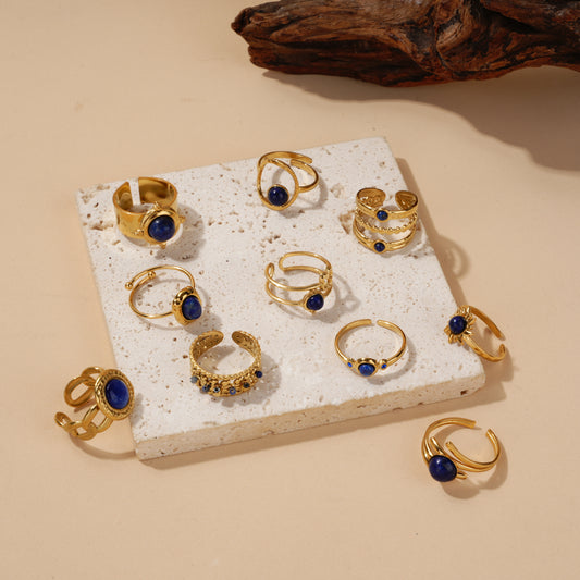 Lot de bagues dorées avec pierres naturelles bleues lapis lazuli
