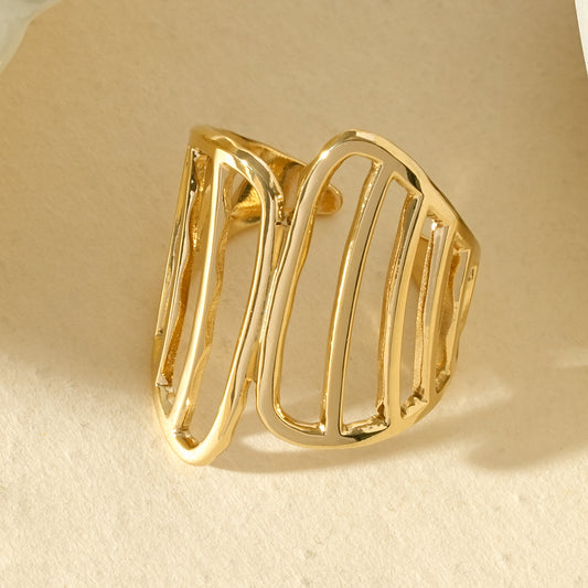 Bague large ajustable ajourée à lignes