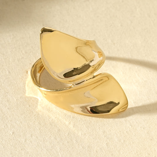 Bague organique asymétrique doré