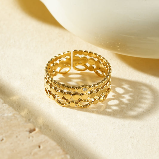 Bague multi-rangs ajourés sertis doré