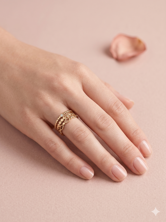 Bague multi-rangs ajourés sertis doré