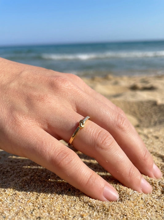 Bague fine ajustable nœud délicat