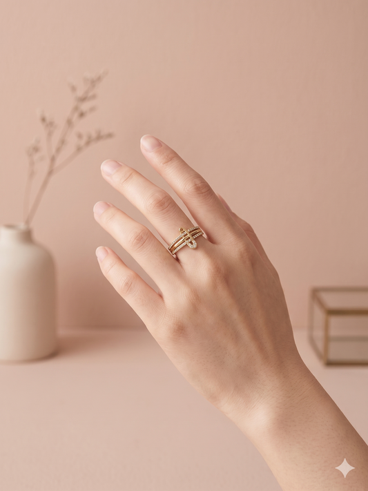 Bague ajustable à strass goutte "Larme de Sirène"