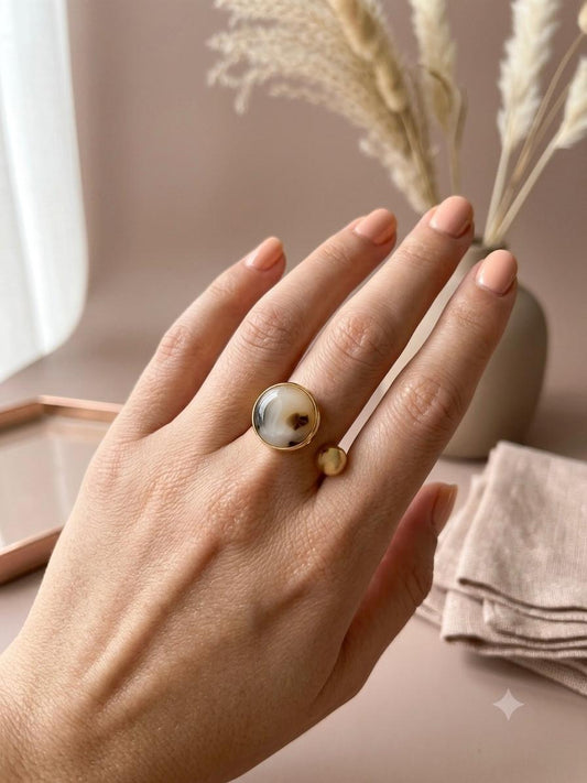 Bague résine léopard ronde et perle doré