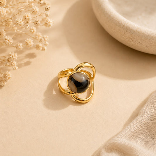 Bague résine léopard ronde design organique doré