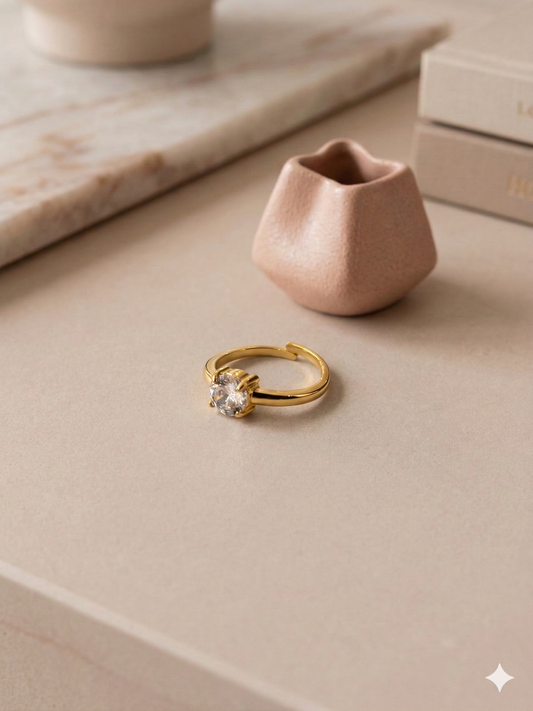 Bague ajustable solitaire en strass rond