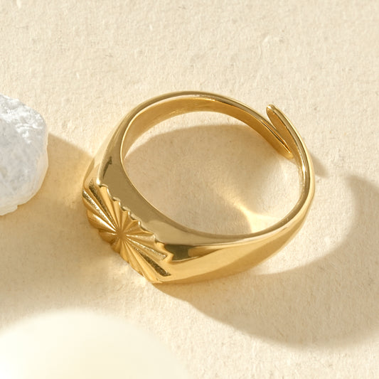 Bague gravure éventail solaire