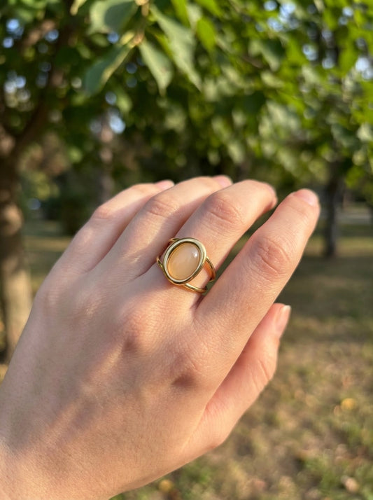 Bague ajustable à ovale effet œil-de-chat