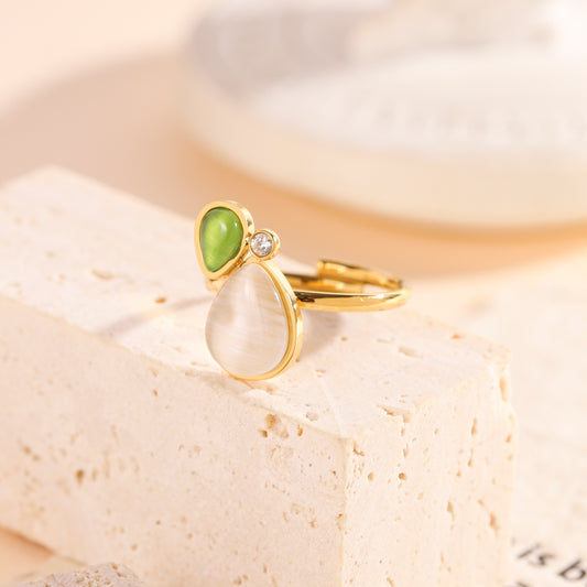 Bague ajustable goutte œil de chat beige et verte