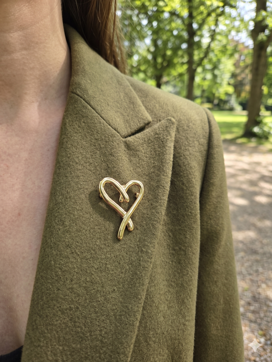 Broche cœur infini