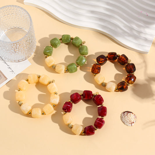 Bracelet perles de résine élastiques