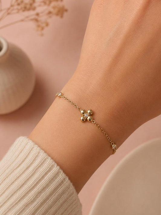 Bracelet chaîne fine trèfle serti