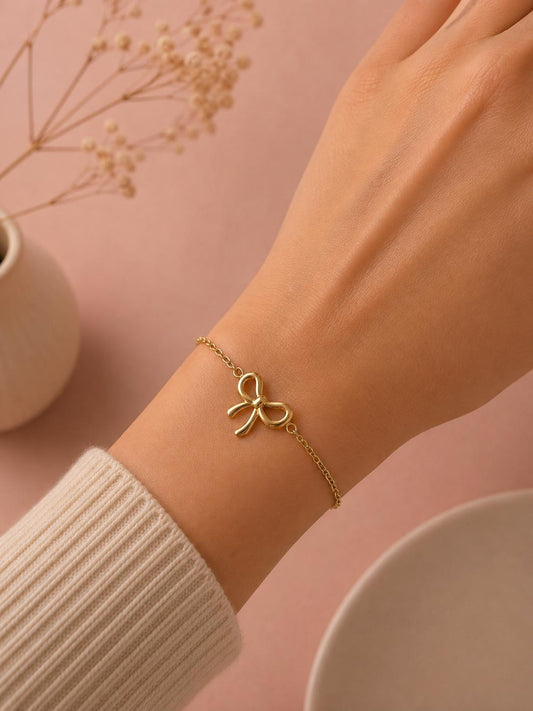 Bracelet chaîne fine nœud doré