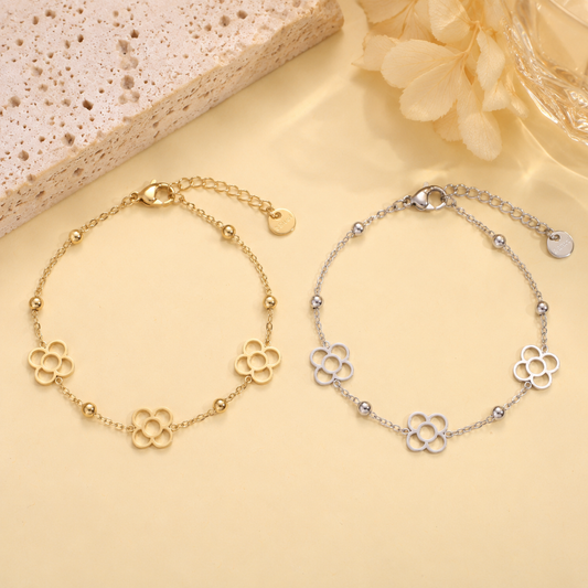 Bracelet chaîne fleurs fines ajourées