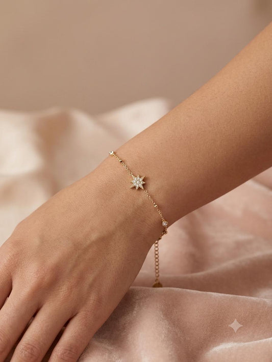 Bracelet chaîne fine étoile sertie et perles