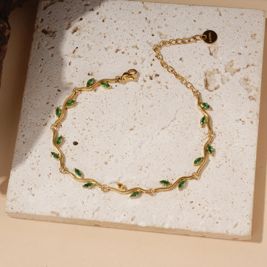 Bracelet chaîne vague cristaux marquise pétales