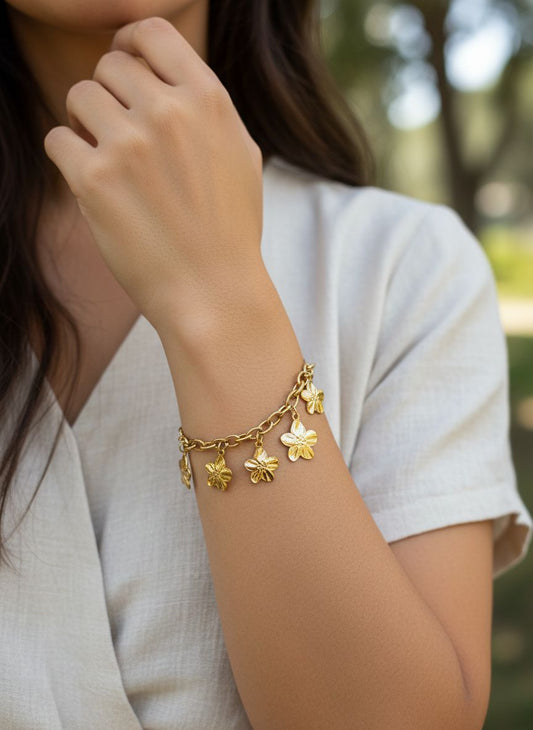 Bracelet chaîne à pampilles fleurs sculptées