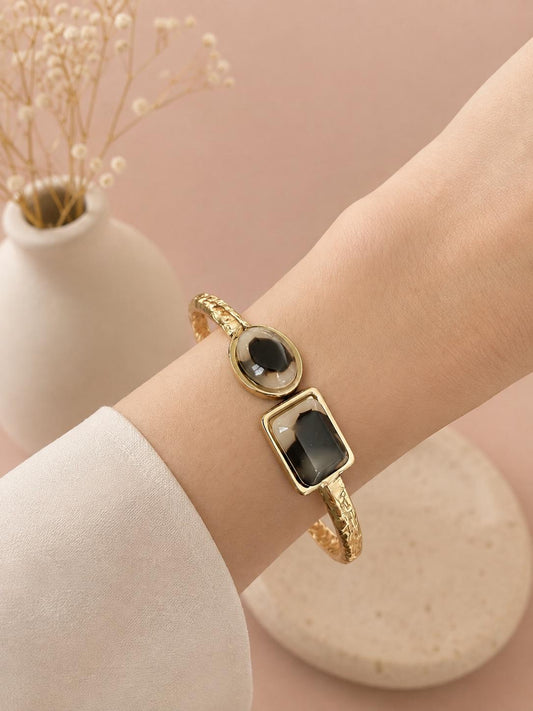 Bracelet jonc martelé résine léopard