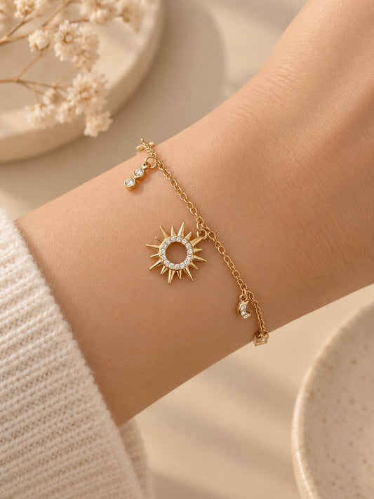 Bracelet chaîne fine avec breloques constellation