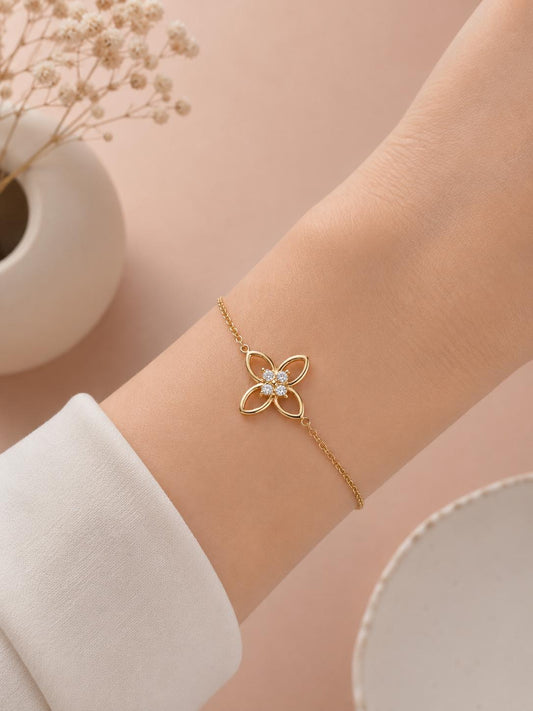 Bracelet chaîne fine fleur sertie