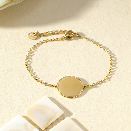 Bracelet chaîne fine médaillon rond à graver
