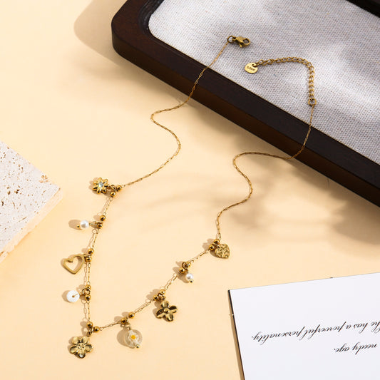 Collier fin charms fleur jaune et perles