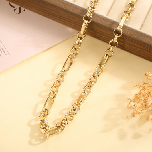Collier chaîne maillons torsadés