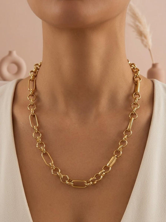 Collier chaîne maillons torsadés