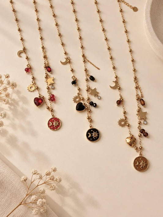 Collier thème céleste breloques colorées