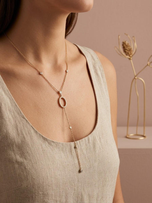 Collier strass en Y avec anneau ovale serti