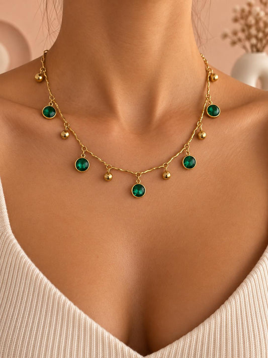 Collier chaîne cristaux ronds sertis
