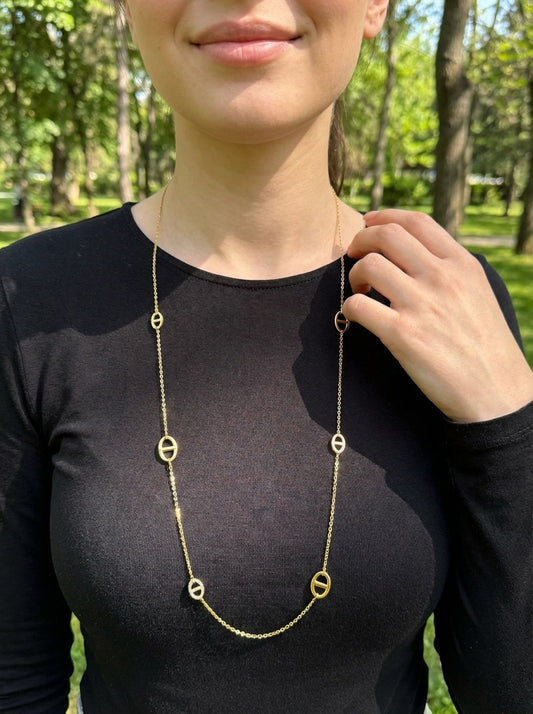 Collier sautoir design maillons ovales et strass